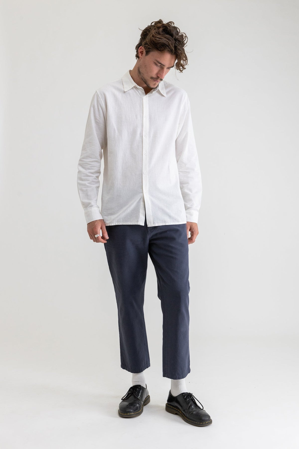 Classic Linen Long Sleeve - VINTAGE WHITE