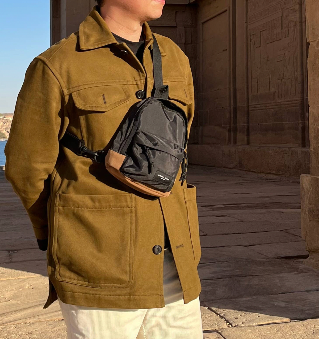 Nylon Shoulder Pack - BLACK/TAUPE
