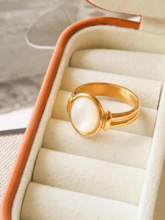 Jade Ring - SHELL STONE