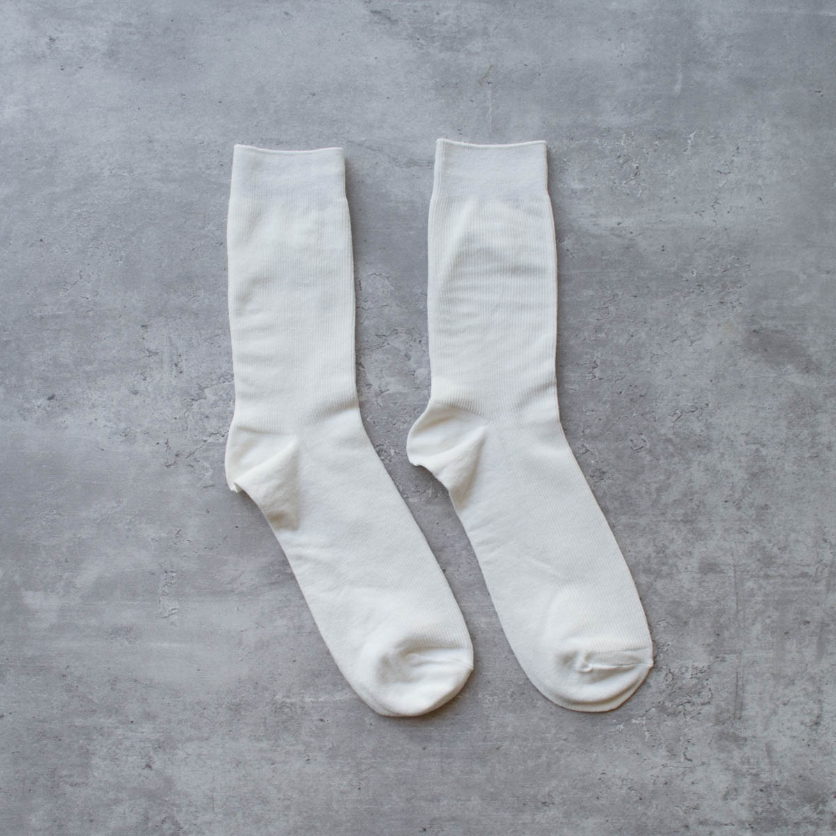 Slim Cottage Crew Socks - WHITE